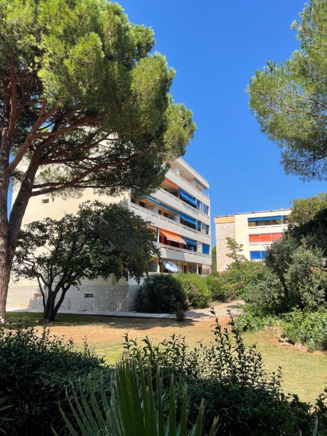 Frejus Plage - 50M2 Au Calme, Tout A Pieds Exterior foto